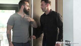 Izany horny boriky blonde zana-borona dia tsy afaka mahazo ampy ny akoho! Dia mametraka ny boriky miasa amin&#039;ny alalan&#039;ny fanaovana mafy pussy mahery vaika sy avo roa heny lalina tenda hetsika masiaka threeway. Feno Flick amin&#039;ny Private.com!