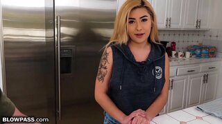 العثور على بلدي خطوة بنات العراة